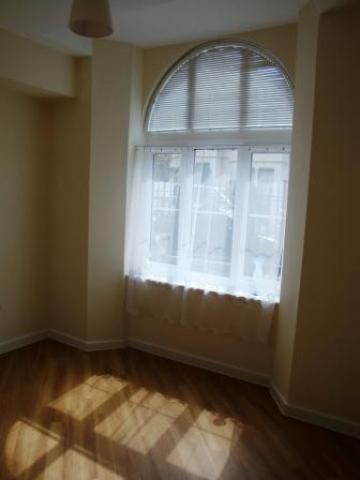 			2 Bedroom, 1 bath, 1 reception Flat			 Glengall Road, KILBURN